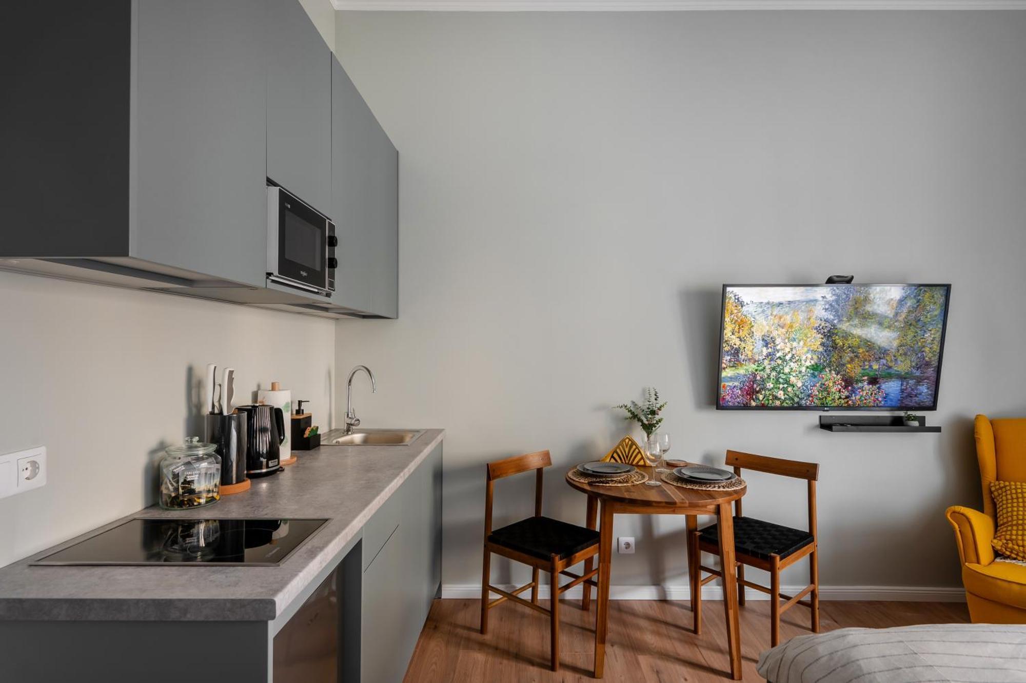 Historical House Apartment Riga Esterno foto